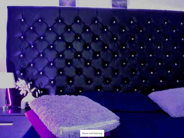 SharonStorm webcam