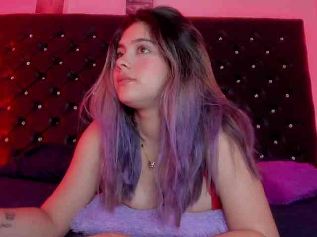 SharonStorm webcam