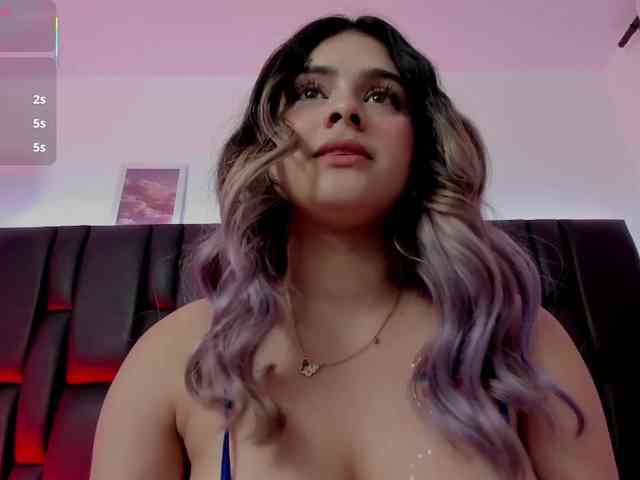 SharonStorm webcam