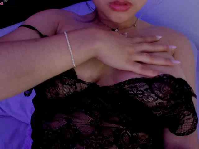 SharonStorm webcam