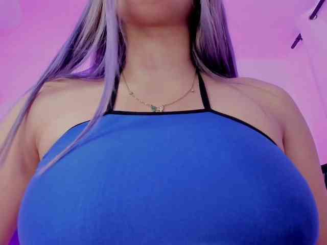 SharonStorm webcam