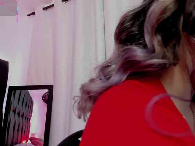 SharonStorm webcam