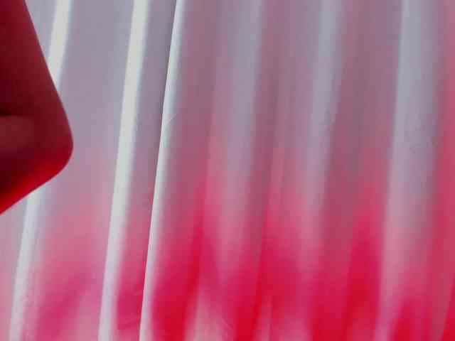 SharonStorm webcam