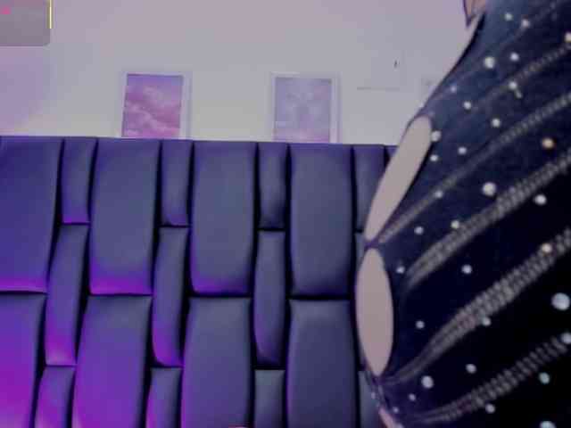 SharonStorm webcam