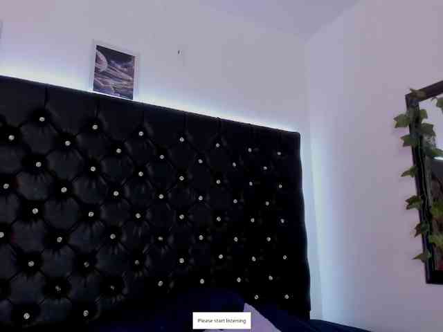 SharonStorm webcam