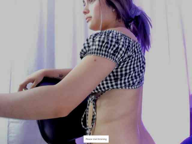 SharonStorm webcam