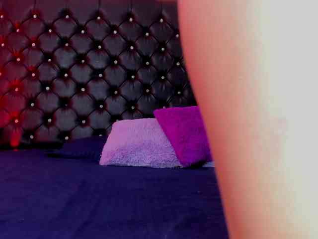 SharonStorm webcam