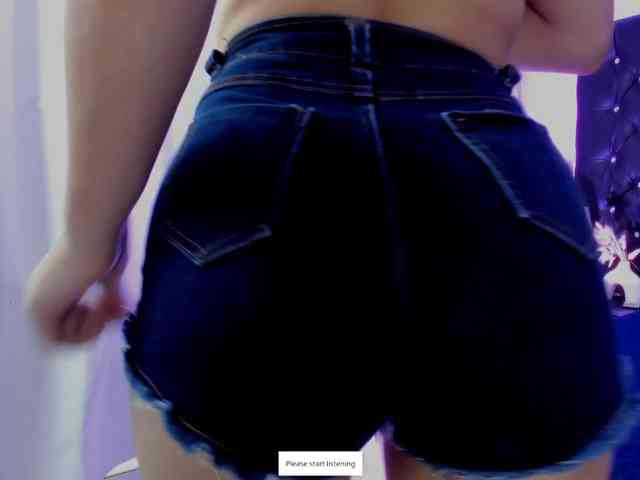 SharonStorm webcam