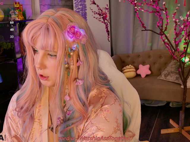 candy-yeah live webcam show