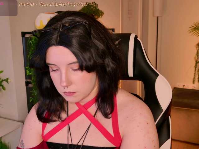 candy-yeah live cam on BongaCams