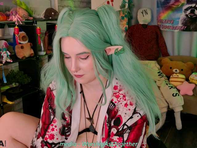candy-yeah live webcam show
