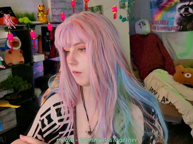 candy-yeah live sex show