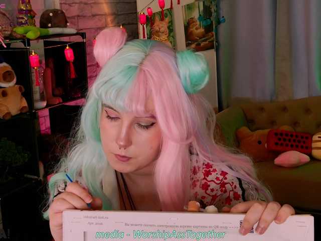 candy-yeah live webcam show