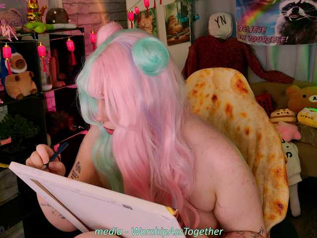 candy-yeah live webcam show