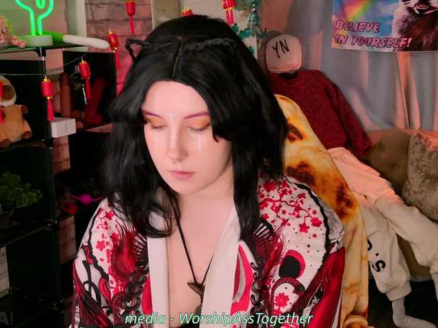 candy-yeah live cam on BongaCams