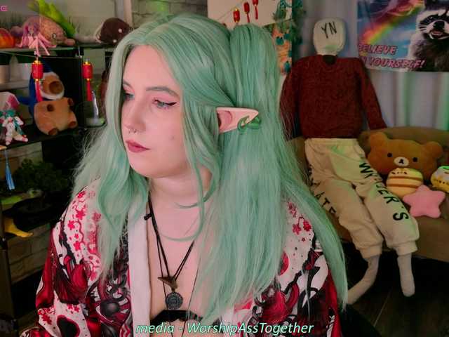 candy-yeah live webcam show