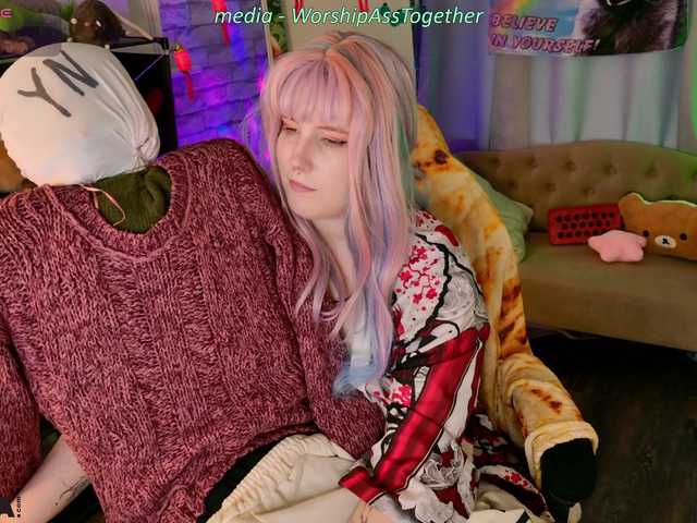candy-yeah live cam on UnifiedCams
