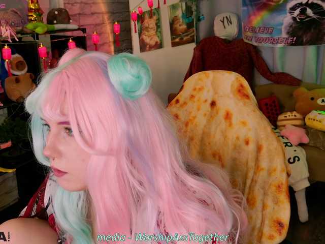 candy-yeah live webcam show