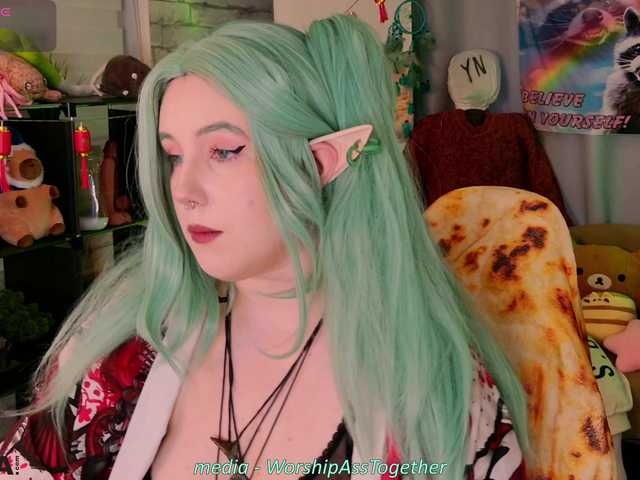 candy-yeah live cam on BongaCams