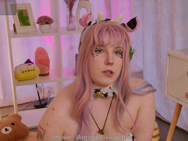 candy-yeah live webcam show