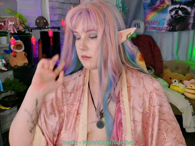 candy-yeah live cam on BongaCams