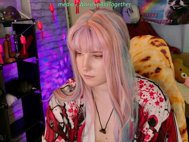 candy-yeah live cam on BongaCams