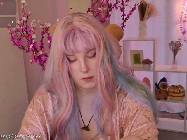 candy-yeah live cam on BongaCams