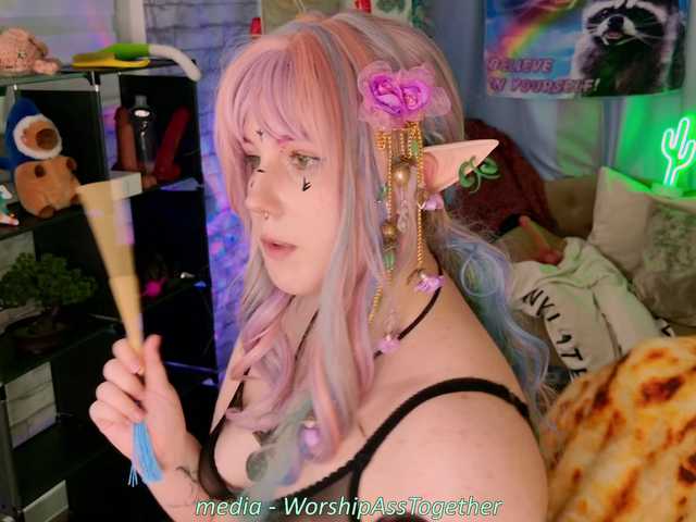 candy-yeah live cam on BongaCams