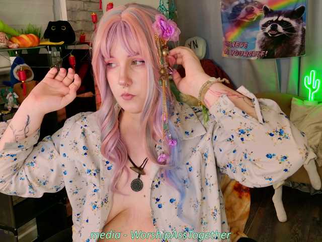 candy-yeah live cam on BongaCams