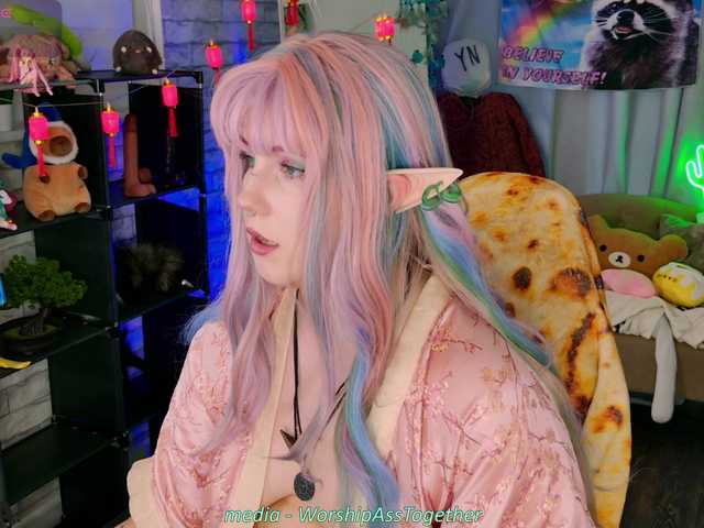 candy-yeah Прямой эфир на BongaCams