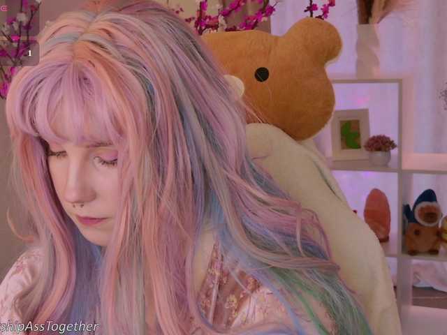 candy-yeah live webcam show