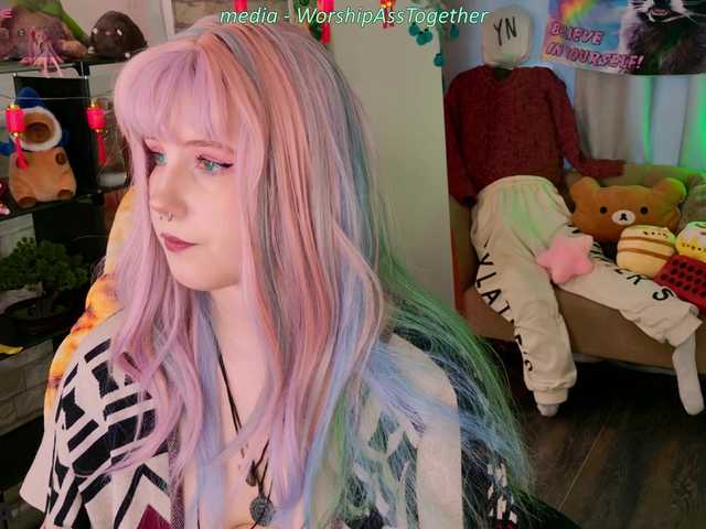 candy-yeah live cam on BongaCams