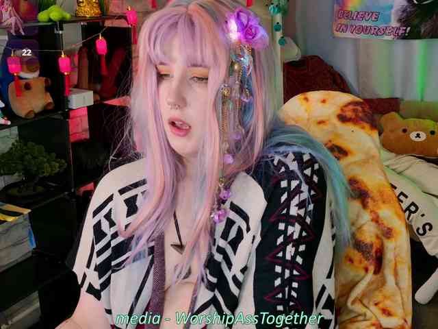 Model: candy-yeah