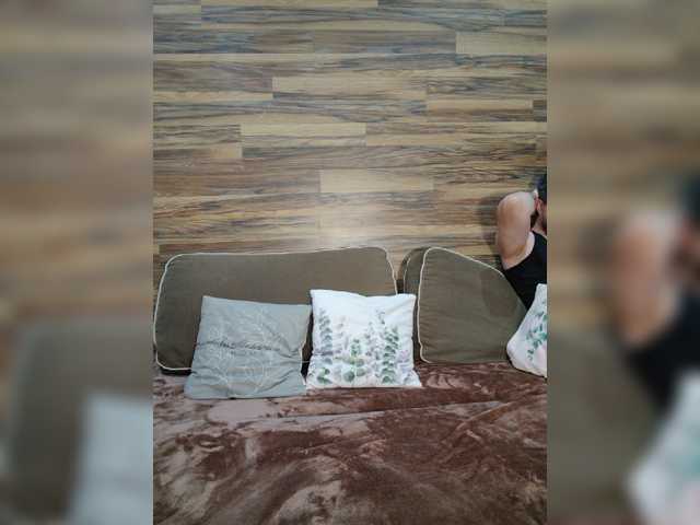 Jonneb webcam model