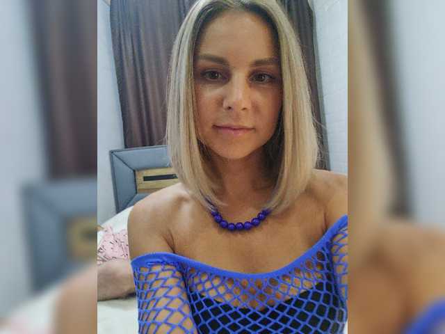 Jonneb live webcam show