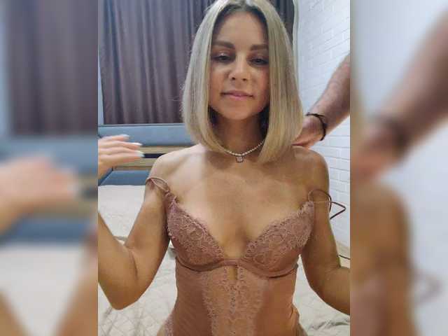 Vasilisa-and-Zhenya live webcam show