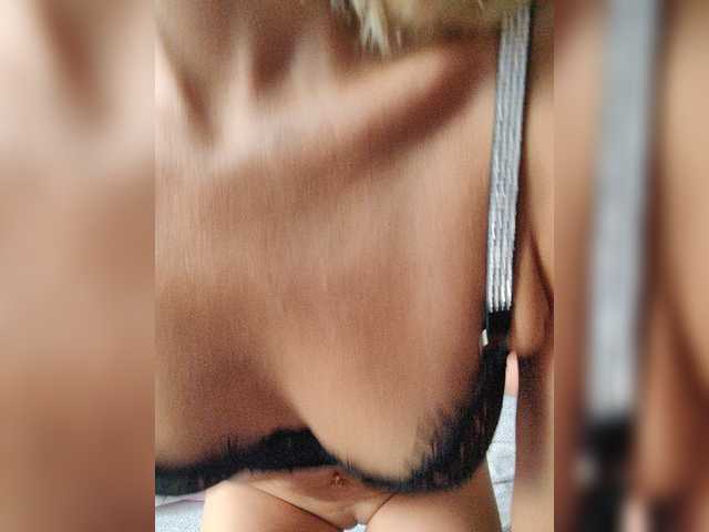 Jonneb live webcam show