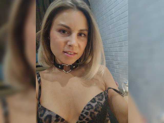 Jonneb live cam on BongaCams