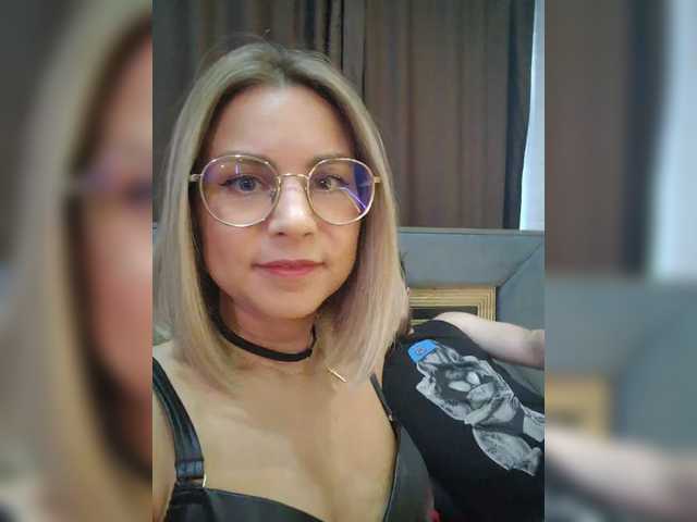 Jonneb live cam on BongaCams