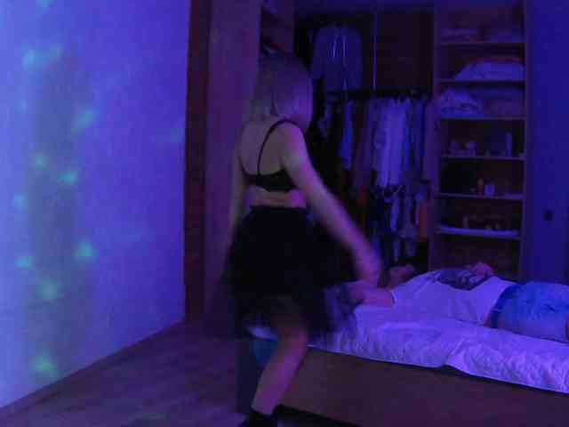 Zhenya-and-Vasilisa webcam