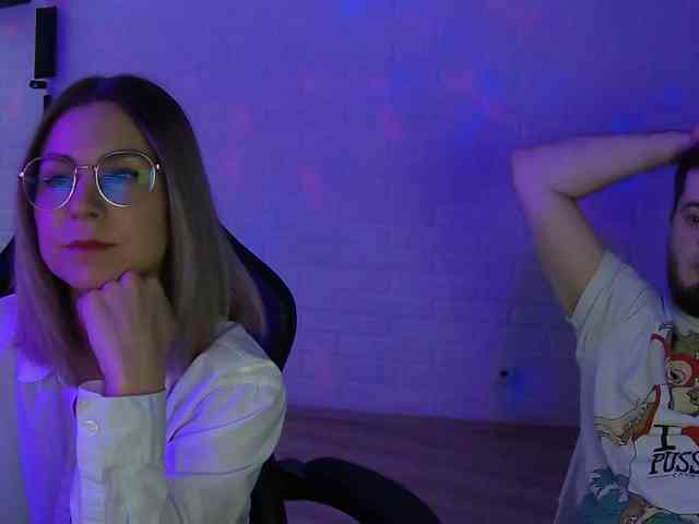 Zhenya-and-Vasilisa webcam