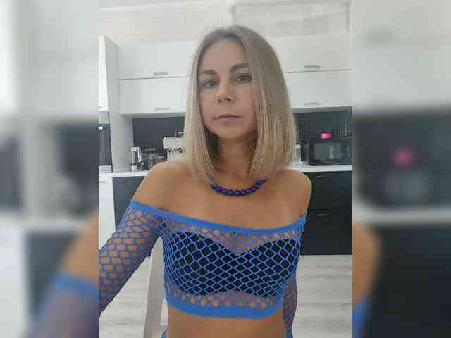 Vasilisa-and-Zhenya webcam