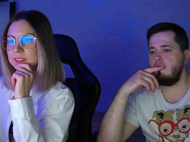 Zhenya-and-Vasilisa webcam