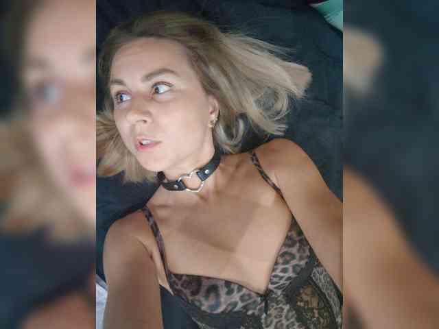 Vasilisa-and-Zhenya webcam