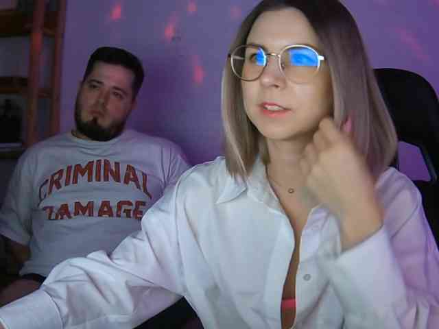 Zhenya-and-Vasilisa webcam