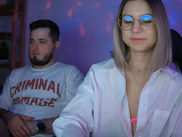 Zhenya-and-Vasilisa webcam