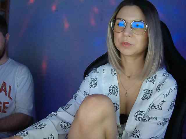 Zhenya-and-Vasilisa webcam