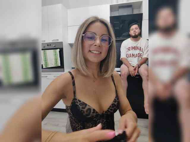 Zhenya-and-Vasilisa webcam