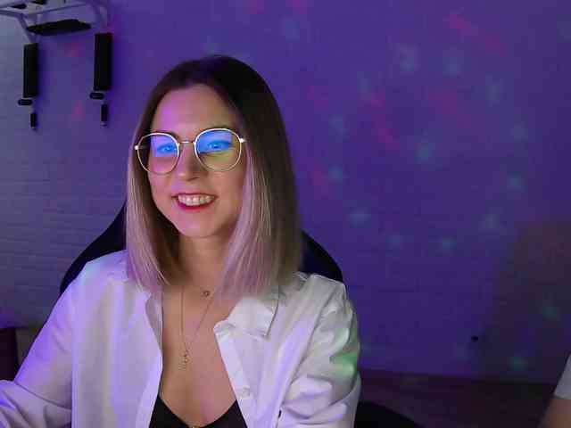 Zhenya-and-Vasilisa webcam