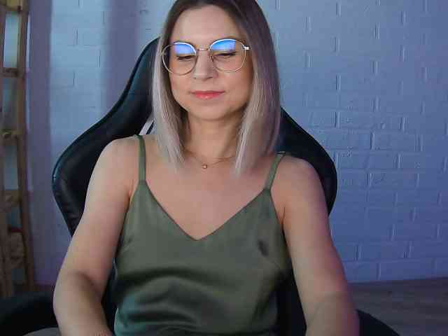 Zhenya-and-Vasilisa webcam